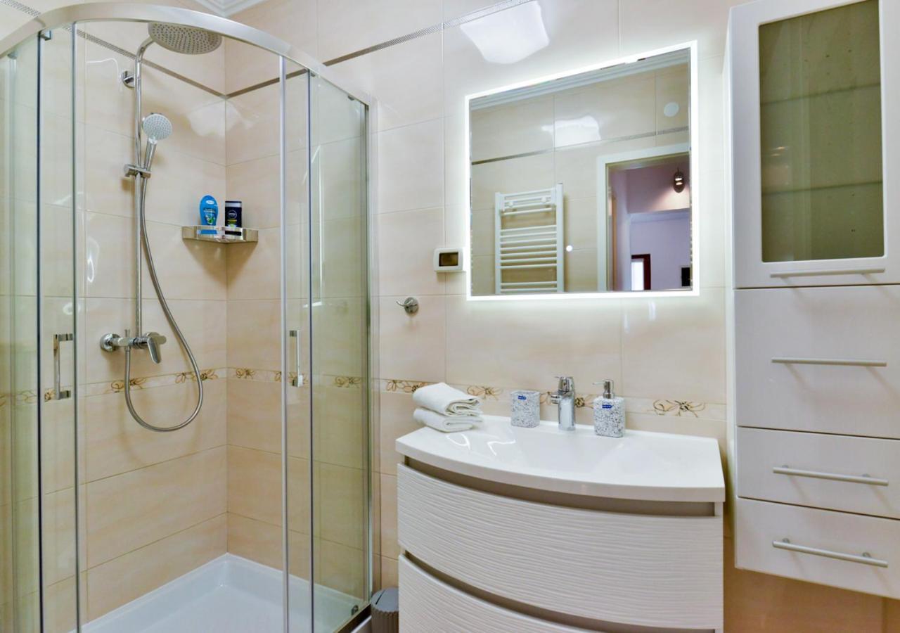 Apartments Leona Umag Dış mekan fotoğraf