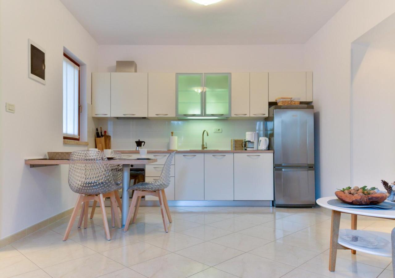 Apartments Leona Umag Dış mekan fotoğraf