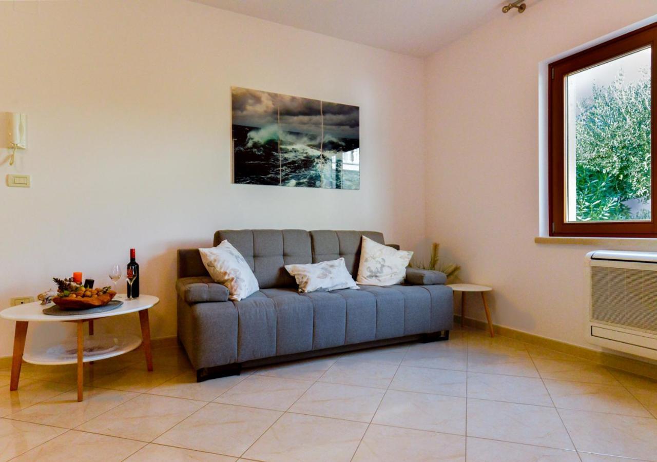 Apartments Leona Umag Dış mekan fotoğraf